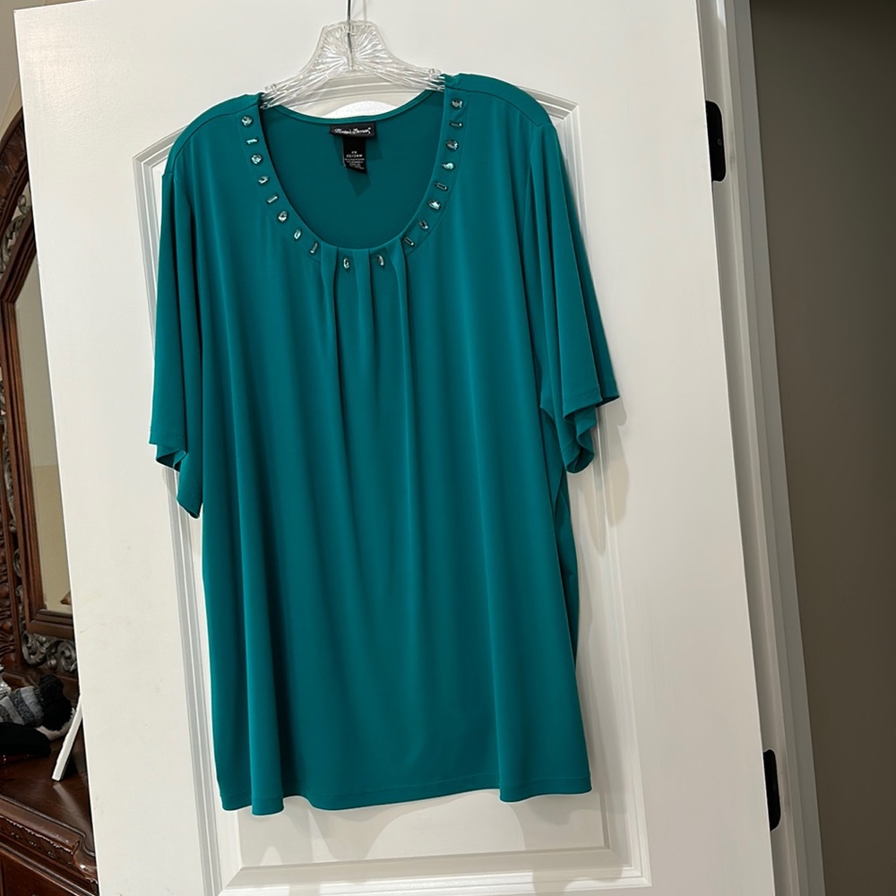 Maggie Barnes Silky Blouse
